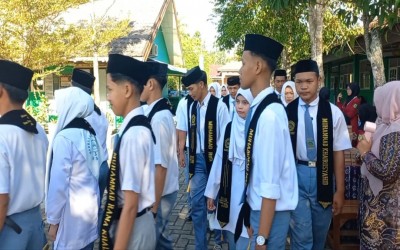 Pengukuhan 74 Siswa MAN 3 HST: Bekal Nyata untuk Terjun ke Masyarakat